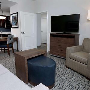 One-Bedroom King Suite