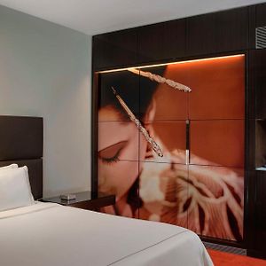 Superior  King Room Disability Access