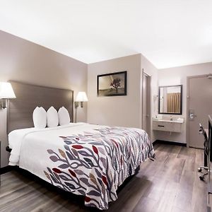 Deluxe Top floor Queen Room