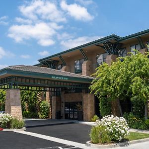 Hampton Inn & Suites Agoura Hills