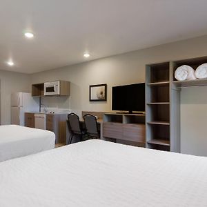 Queen Suite