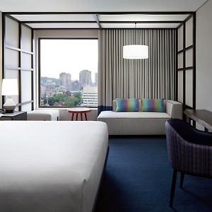 King Room Mobility accessible