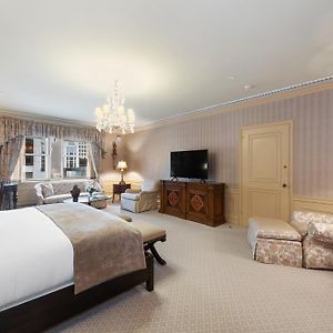 King Room Mobility accessible