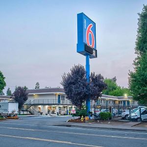 Motel 6-Salem, Or