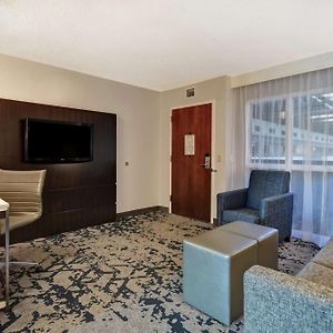 One-Bedroom Suite Mobility Accessible