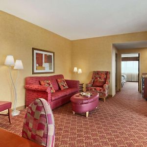 Two-Bedroom King Suite