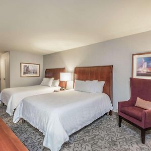 Evolution Queen Room