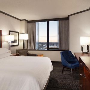 Deluxe Upper Floors King Room