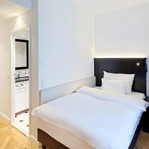 Classic Single Room