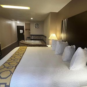 Baymont By Wyndham Port Arthur - Groves Area