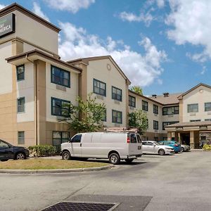 Extended Stay America Select Suites - Orlando - Maitland - 1760 Pembrook Dr