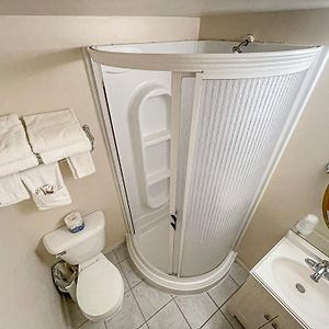 Economy Quadruple Room