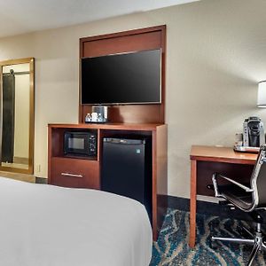 Queen Room Mobility accessible