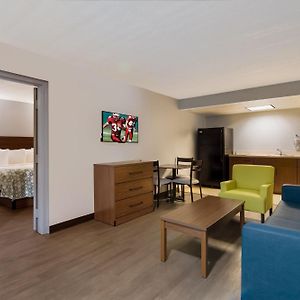 King Suite Disability Access