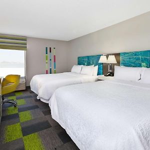 Queen Room Two Queen Beds Hearing Accessible or Non-Smoking
