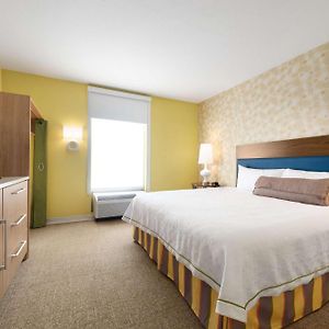 One-Bedroom King Suite