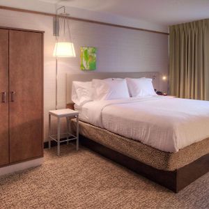 King Room Mobility accessible