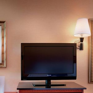 Executive King Room
