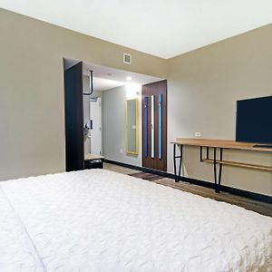 King Room Mobility accessible