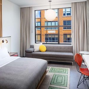 King Room Mobility accessible