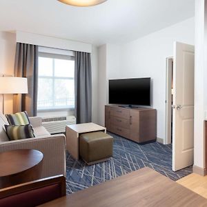 Studio Suite Mobility accessible