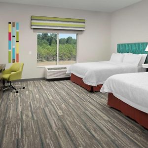 Queen Room Mobility accessible