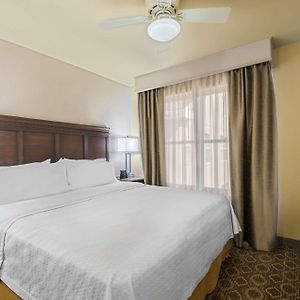 One-Bedroom King Suite