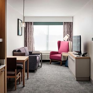 One-Bedroom King Suite