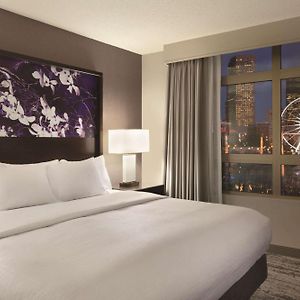 One-Bedroom King Suite Mobility accessible