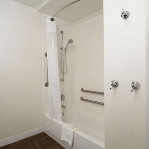 King Room Mobility accessible