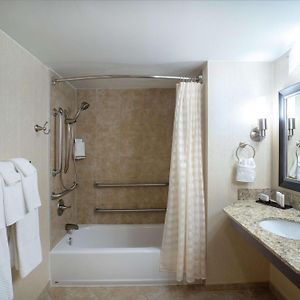 One-Bedroom King Suite Mobility accessible