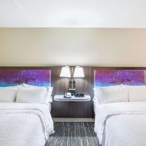 Queen Room Mobility accessible