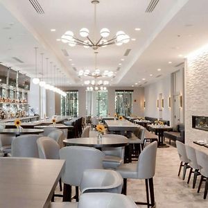 Doubletree By Hilton Charlottesville