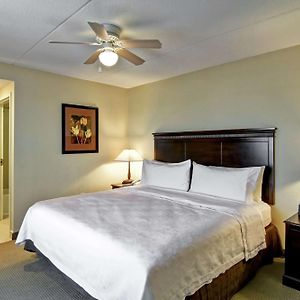 One-Bedroom King Suite