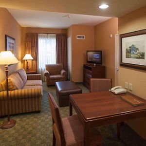 One-Bedroom King Suite
