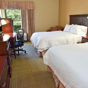 Queen Room Two Queen Beds Non-Smoking