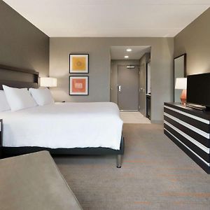 Premium King Room