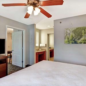 One-Bedroom King Suite
