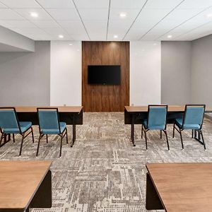 Hampton Inn Pittsburgh-Monroeville