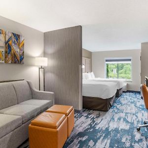 Family King Suite