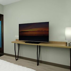 King Room Mobility accessible
