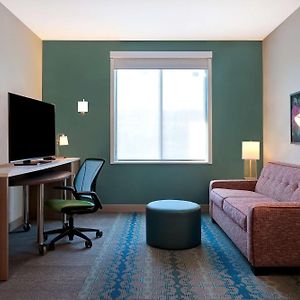One-Bedroom King Suite