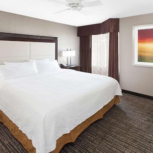 Deluxe King Two Room Suite