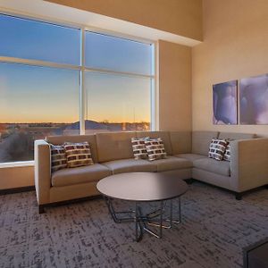 Corner King Suite