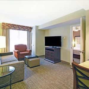 One-Bedroom King Suite