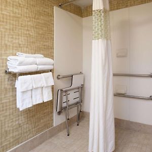 King Room Mobility accessible
