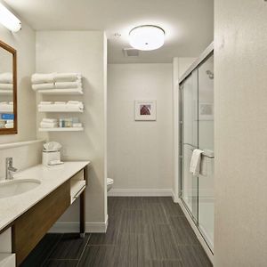 Queen Room Mobility accessible