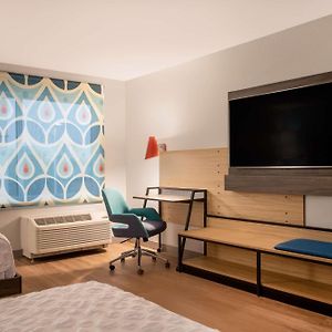 Queen Room Mobility accessible