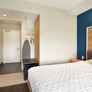 King Room Hearing Accessible