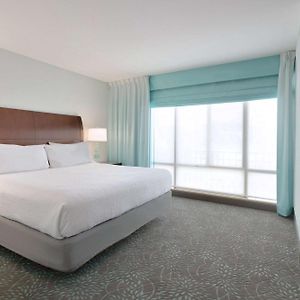 One-Bedroom King Suite